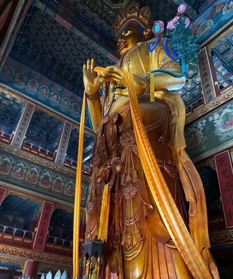 Giant Sandalwood Buddha, the largest wooden Buddha statue in the world
